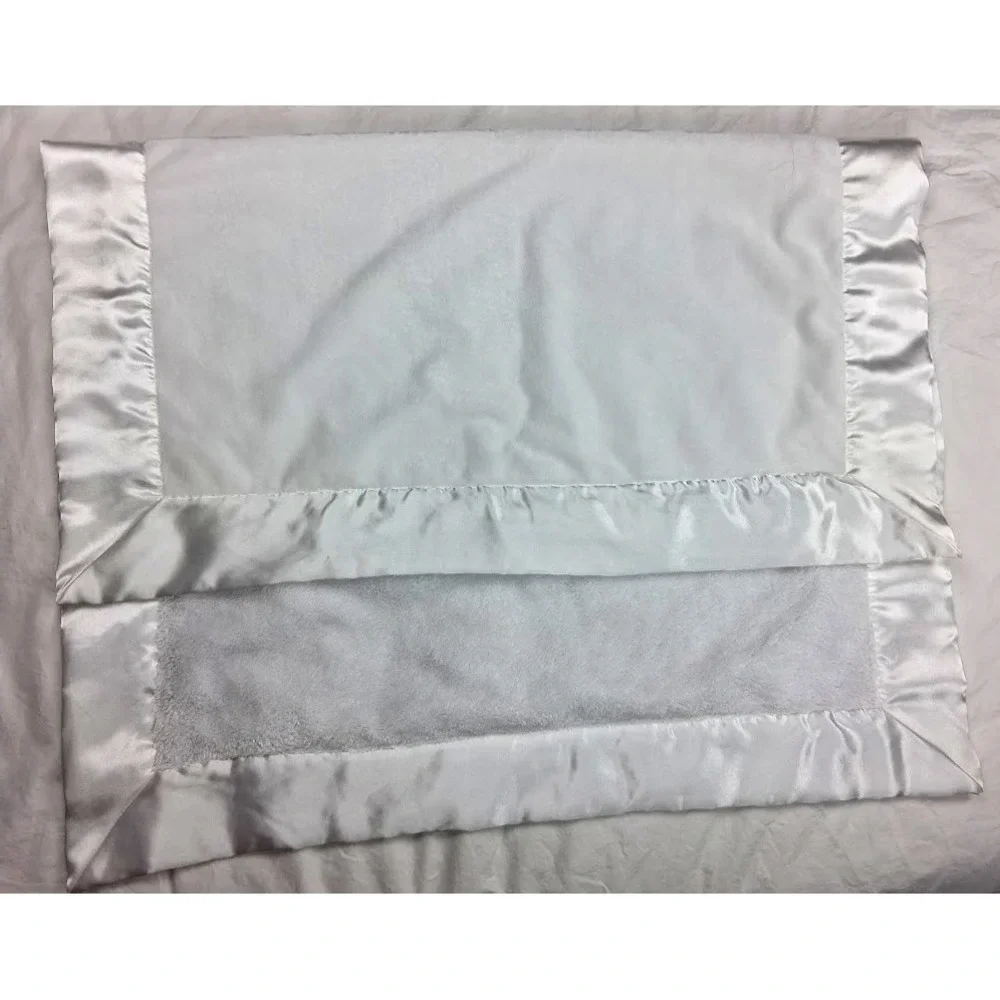 Carter's‎ Solid White Plush Baby Blanket Thick Satin Trim Minky Shaggy 30x40